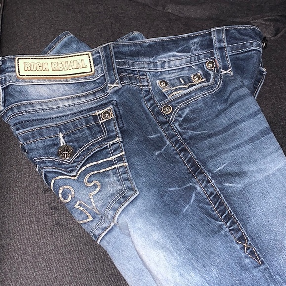 Rock and Revival Jeans - Picture 6 of 7